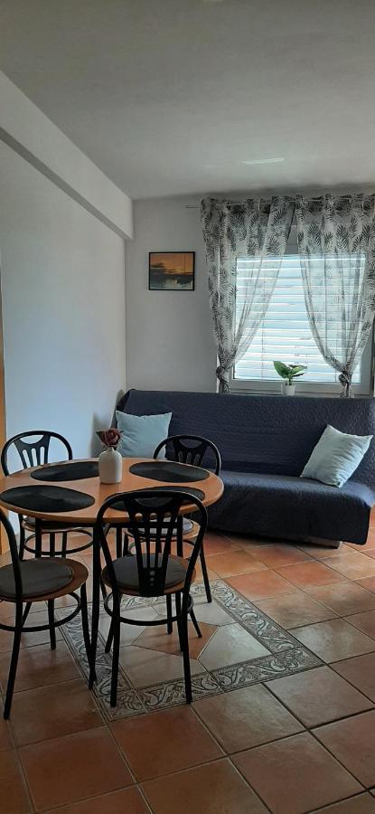 Villa Dobra Family Apartments ヴィル エクステリア 写真