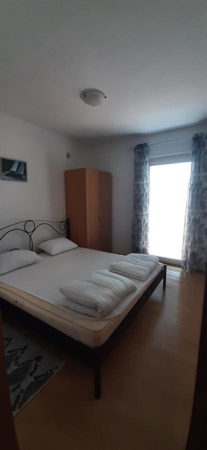 Villa Dobra Family Apartments ヴィル エクステリア 写真